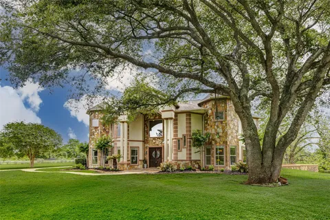 $975,000 | 5610 Westerham, Weston Lakes, TX 77441