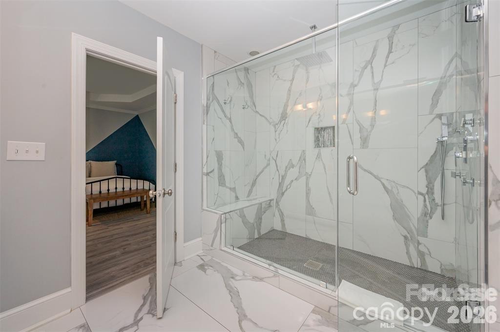 203 State Street Charlotte, NC 28208 - Photo 12 of 13 a en suite bathroom with a shower