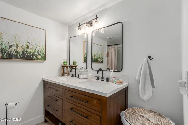 $595,000 | 3633 East Sweetwater Avenue, Phoenix, AZ 85032