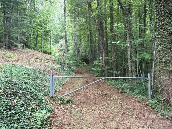$184,999 | 9999 Sunset Drive, Black Mountain, NC 28711