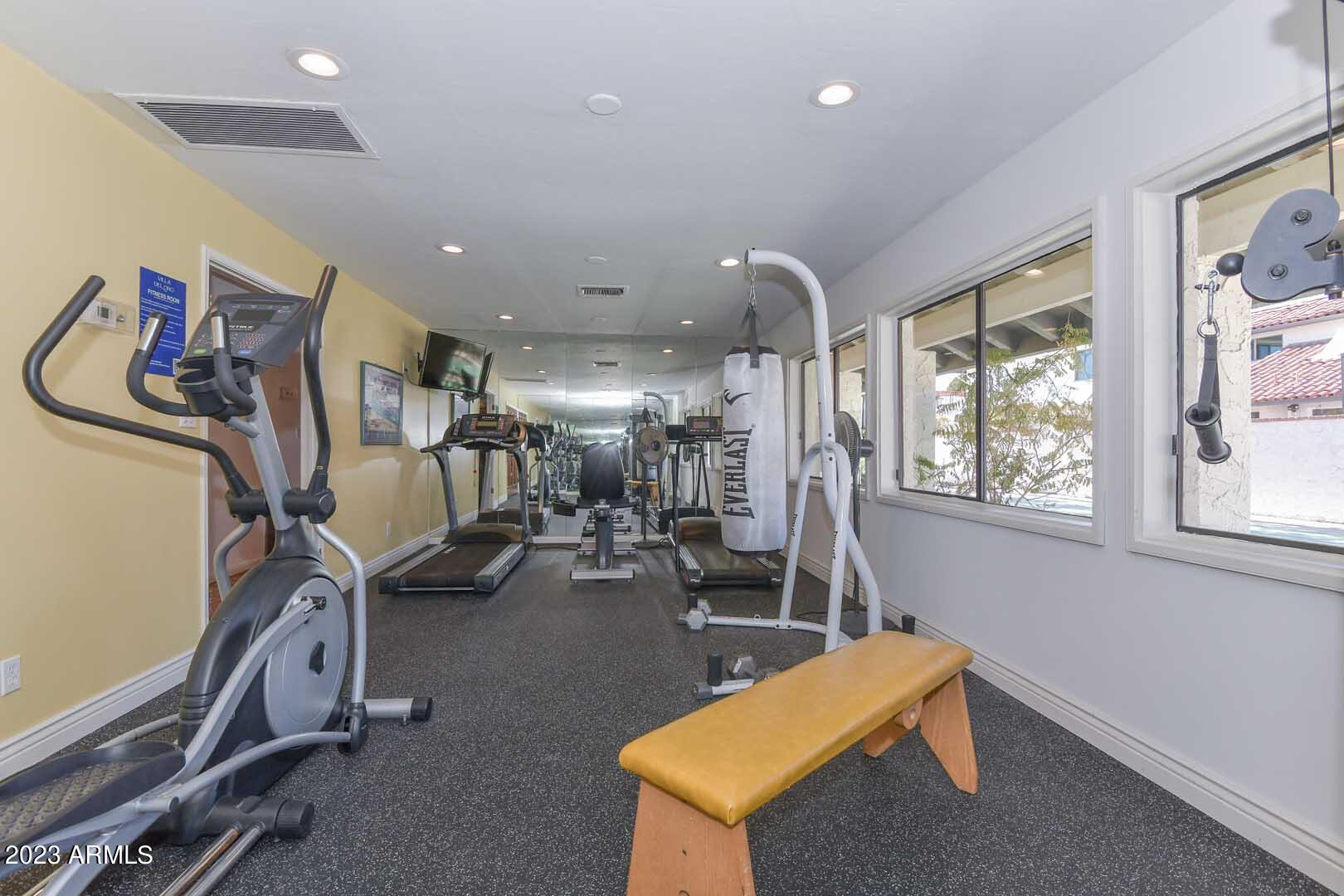 5804 North Scottsdale Road Paradise Valley, AZ 85253 - Photo 41 of 42 a view of a room with gym equipment