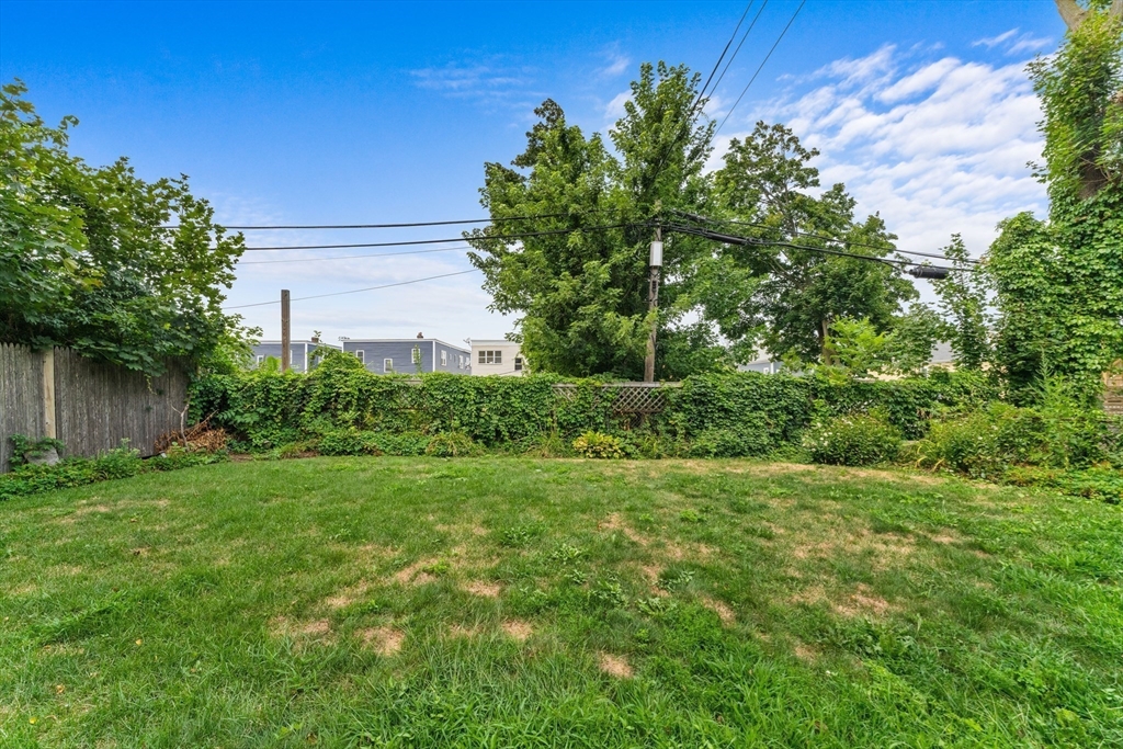 28 Dix Street, Unit 3 Boston, MA 02122 - Photo 32 of 34 a view of a backyard