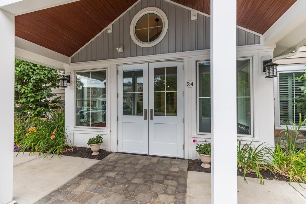 24 Willey Creek Road, Unit 402 Exeter, NH 03833 - Photo 3 of 56 Gallery Image 3