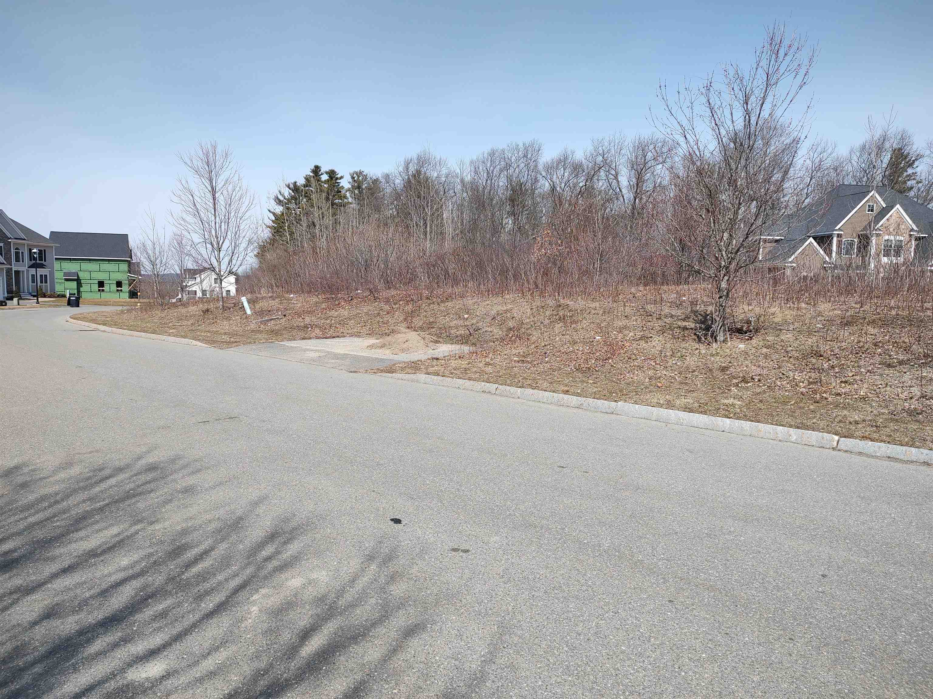 39 Stanwood Road, Unit 25 Salem, NH 03079 - Photo 4 of 7 Gallery Image 4
