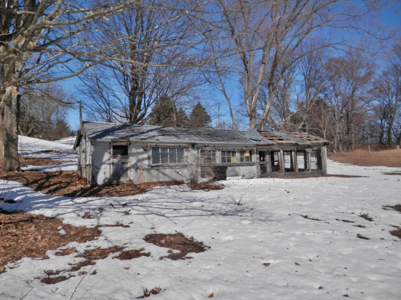 8790 Ruttan Road Northwest Alden, MI 49612 - Photo 29 of 43 Older outbuilding