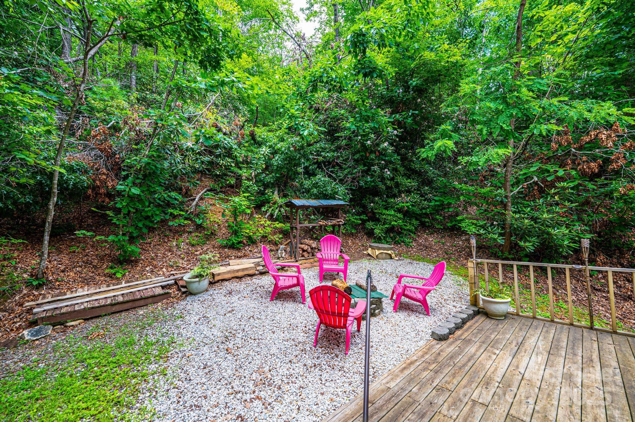 4462 Maple Grove Church Road Collettsville, NC 28611 - Photo 3 of 19 a park view with a seating space