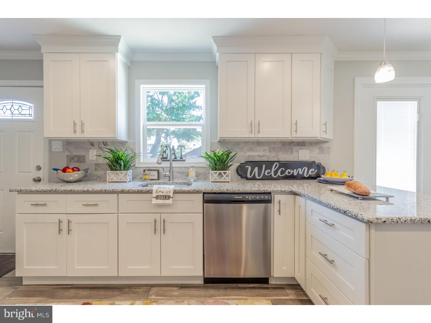 8248 Stow Road Pennsauken, NJ 08110 - Photo 12 of 25 Gallery Image 12