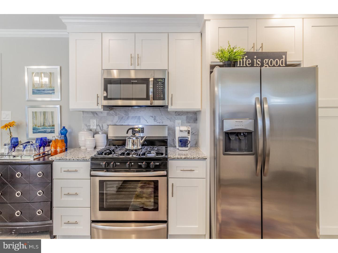 8248 Stow Road Pennsauken, NJ 08110 - Photo 10 of 25 Gallery Image 10