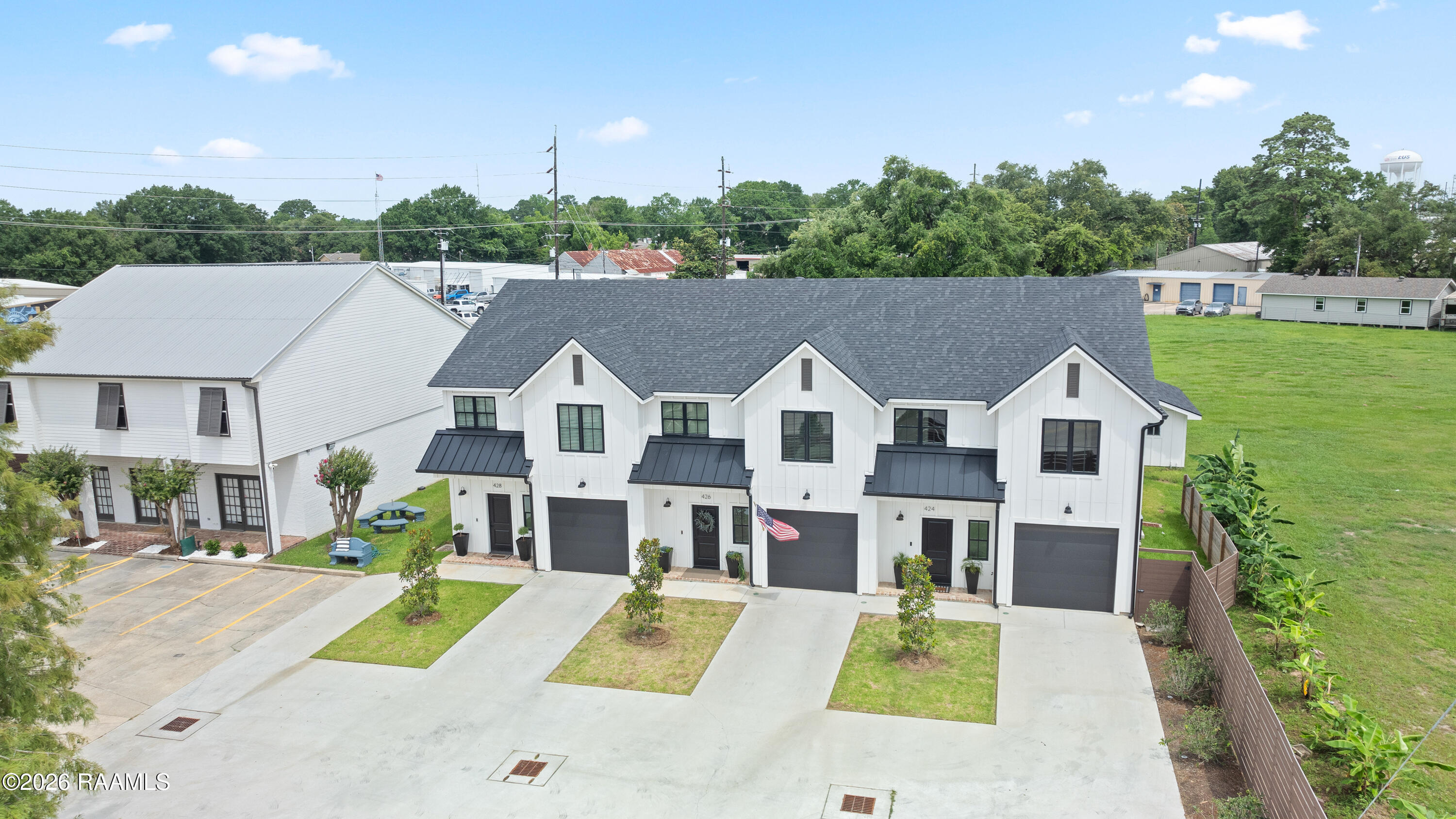 424 Eraste Landry Road Lafayette, LA 70506 - Photo 29 of 34