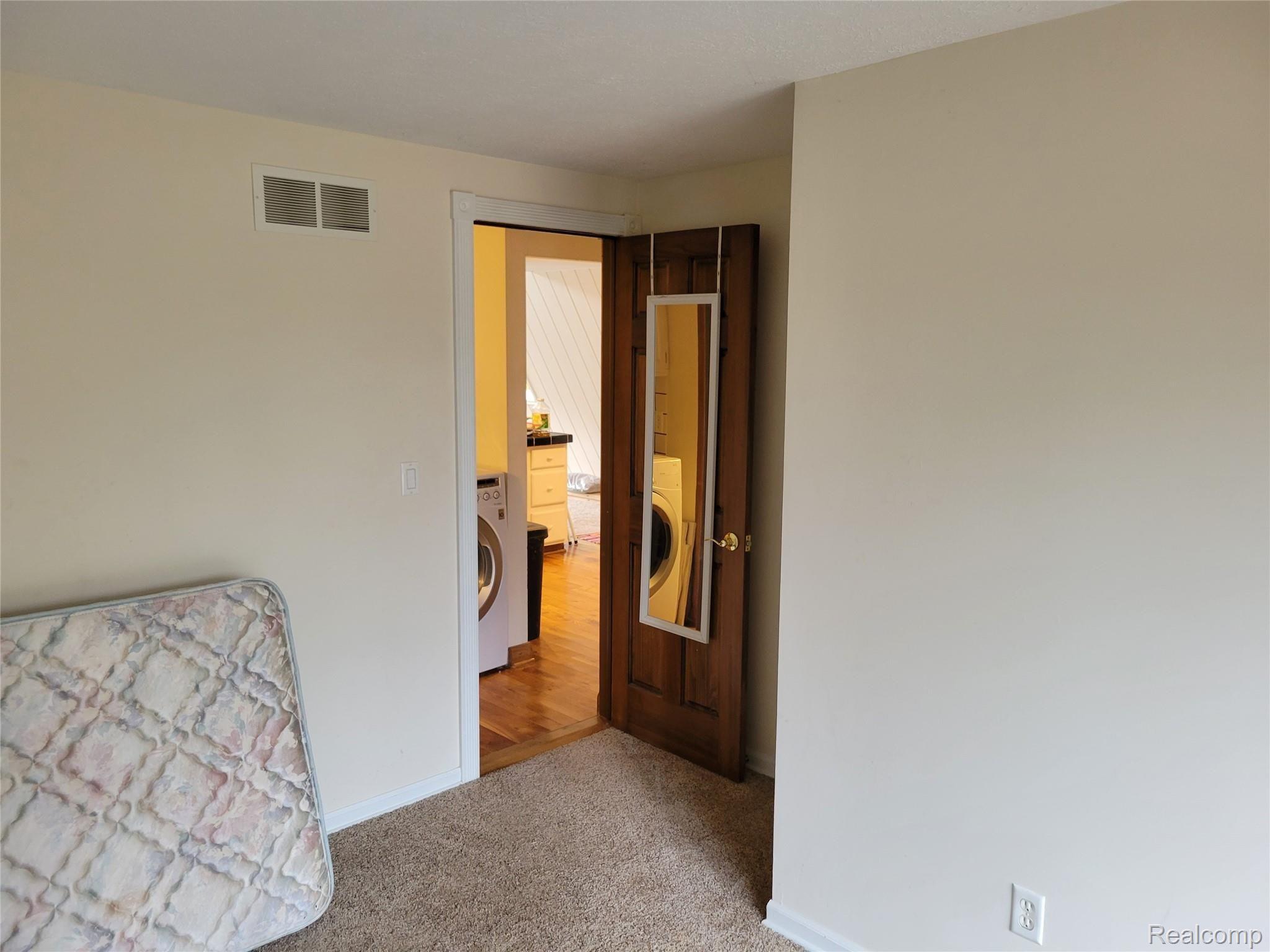 219 Dockham Road Columbiaville, MI 48421 - Photo 19 of 41 20220330_133825.jpg