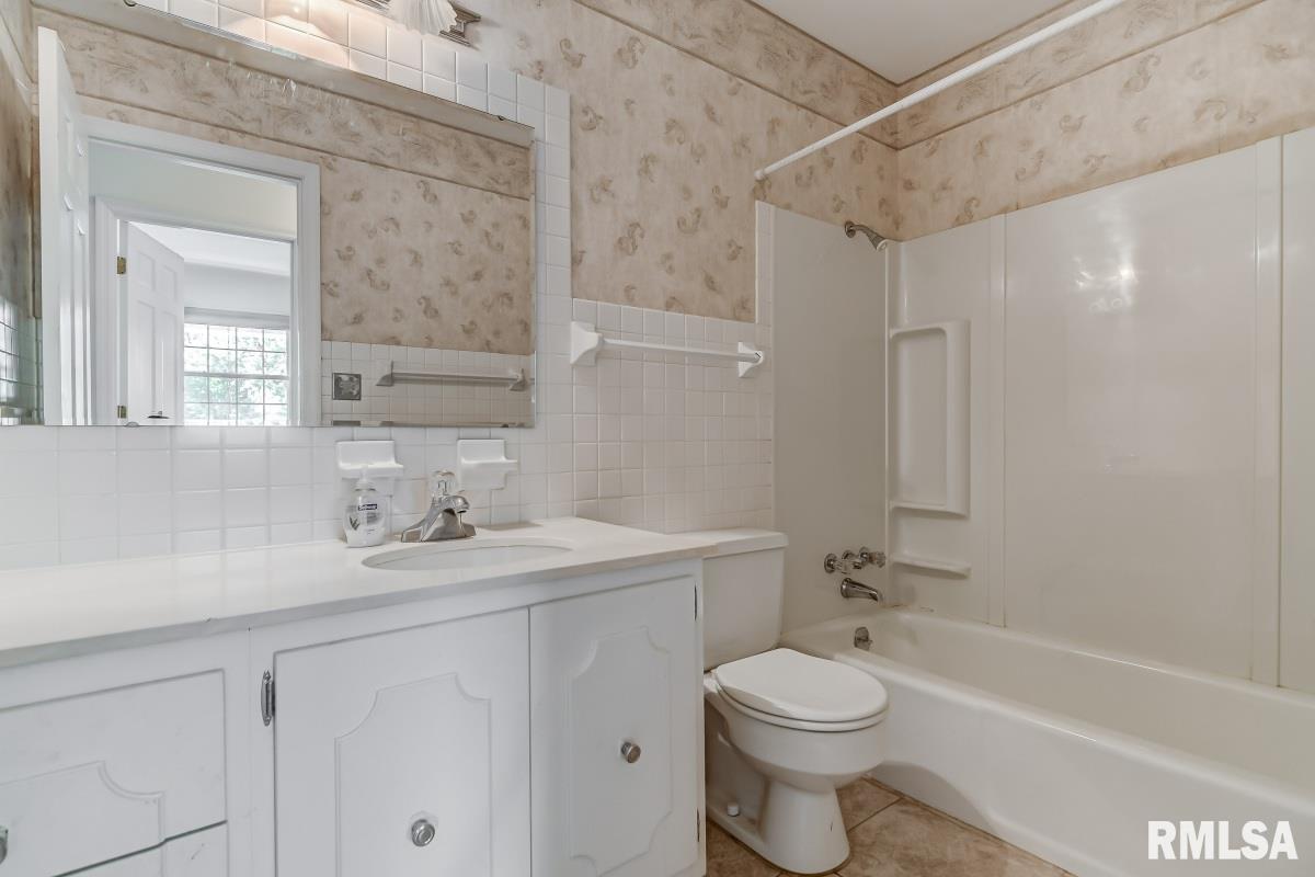 72 Marchelle Avenue Springfield, IL 62702 - Photo 34 of 49