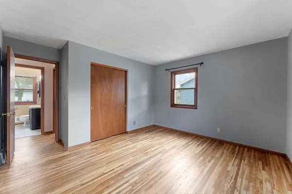 $320,000 | 811 Pandora Drive Northeast, Fridley, MN 55432