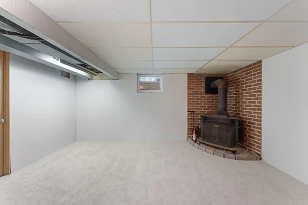 $320,000 | 811 Pandora Drive Northeast, Fridley, MN 55432