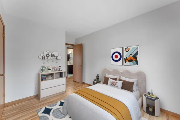 $320,000 | 811 Pandora Drive Northeast, Fridley, MN 55432