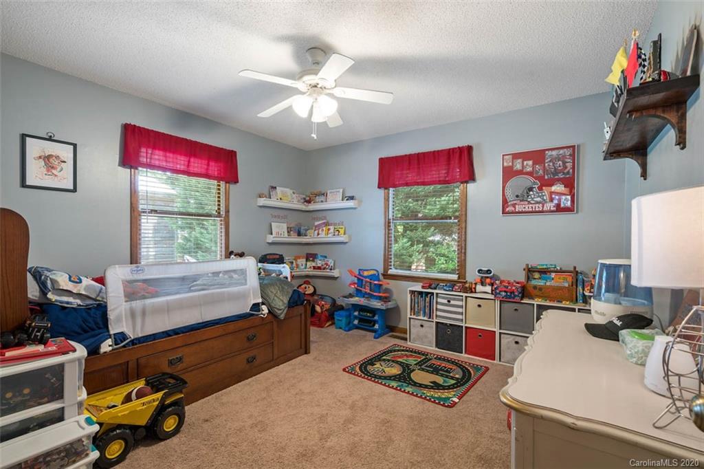 11074 Sudbury Road Davidson, NC 28036 - Photo 18 of 31 Gallery Image 18