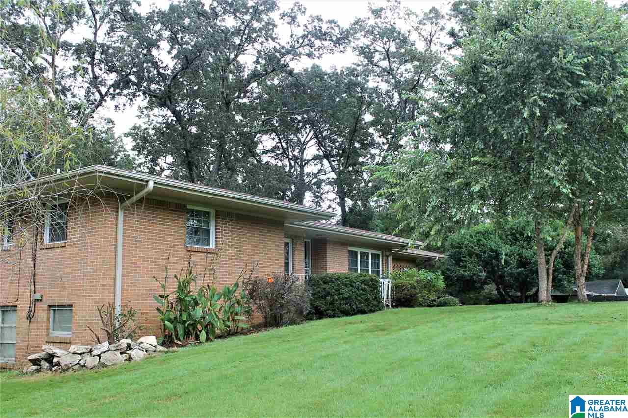 1321 Colonial Avenue Gardendale, AL 35071 - Photo 3 of 36