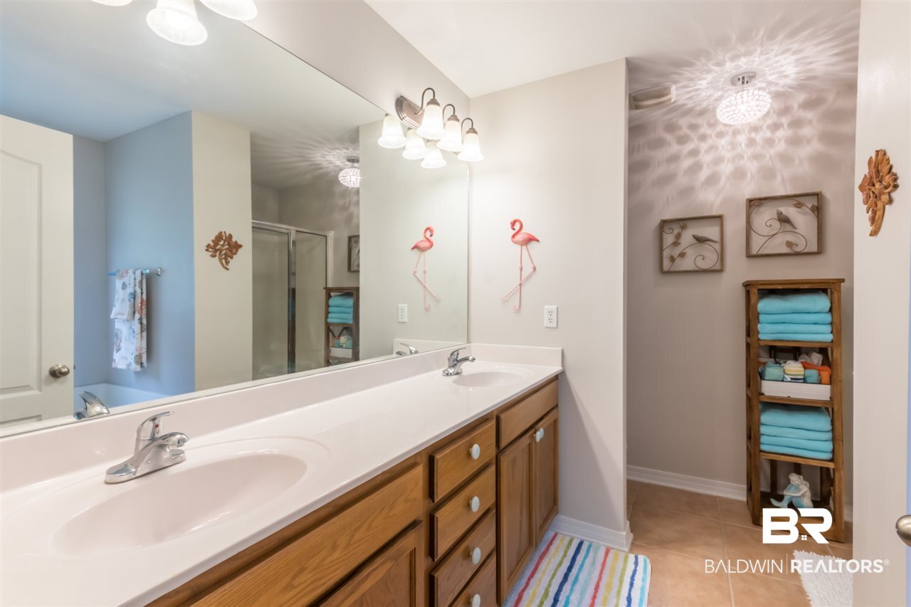 8905 Sage Drive Foley, AL 36535 - Photo 8 of 22 Master Bathroom
