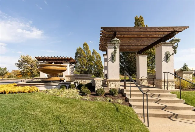 $1,575,000 | 13619 Granada Drive, Leawood, KS 66224