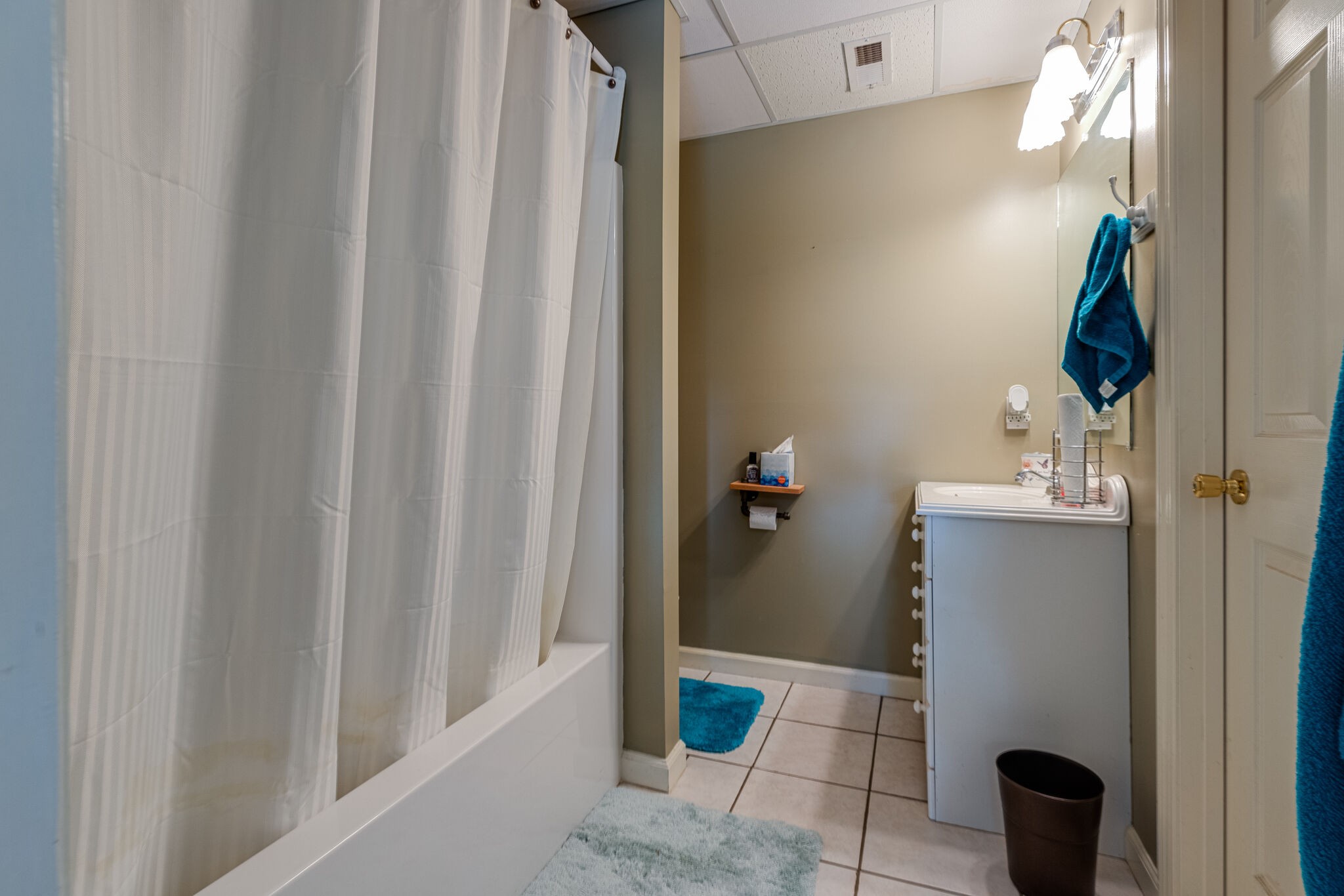 7107 Wells Cemetery Road Dickson, TN 37055 - Photo 29 of 59 a bathroom with a shower
