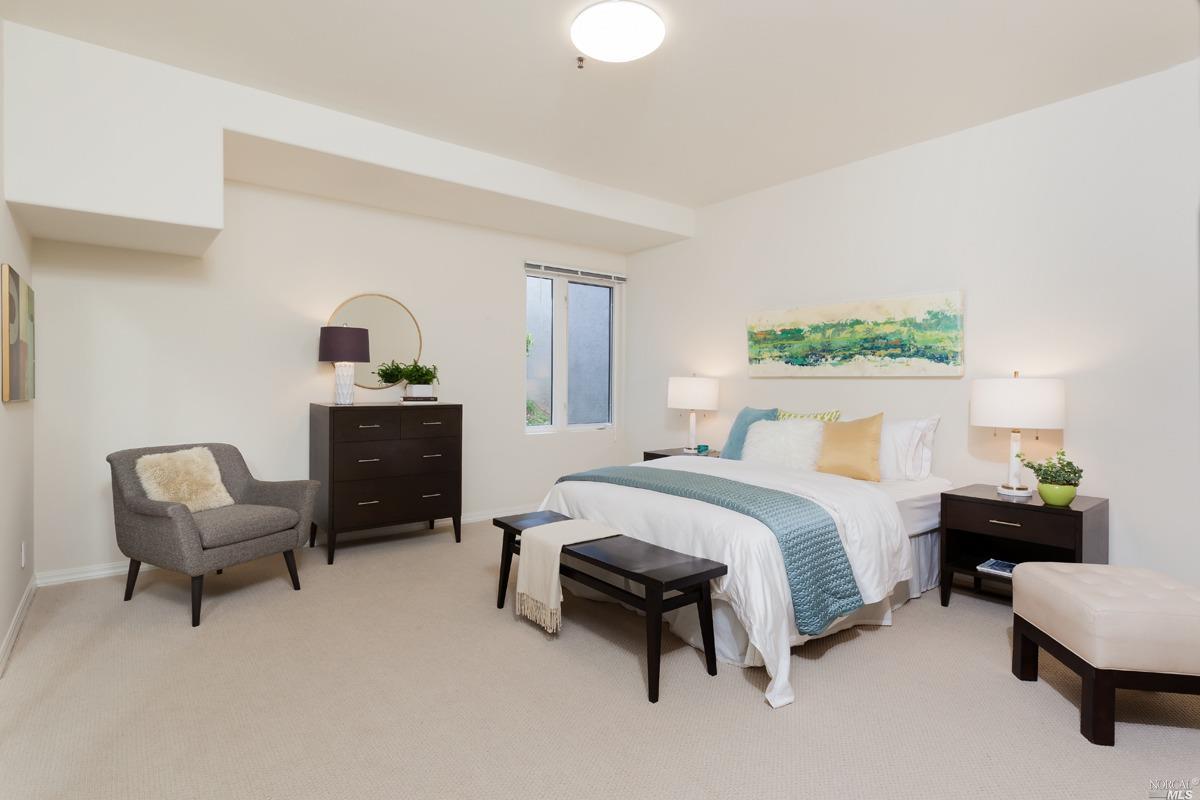 24 Red Hill Circle Tiburon, CA 94920 - Photo 10 of 16