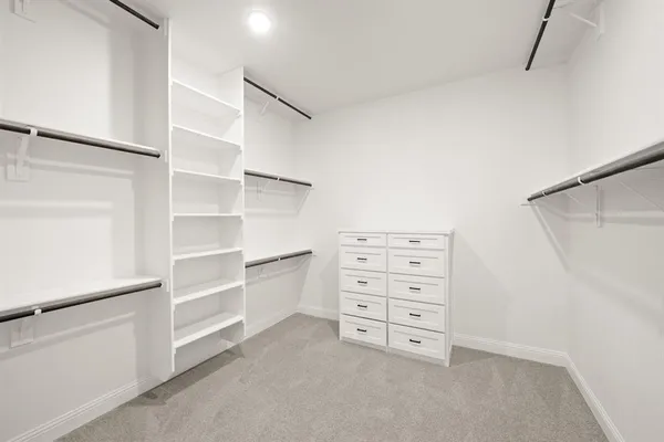 $839,990 | 4728 Hawthorn Hls Lane, Arlington, TX 76005