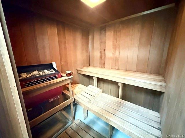 302 Commons Way, Unit E Fishkill, NY 12524 - Photo 17 of 20