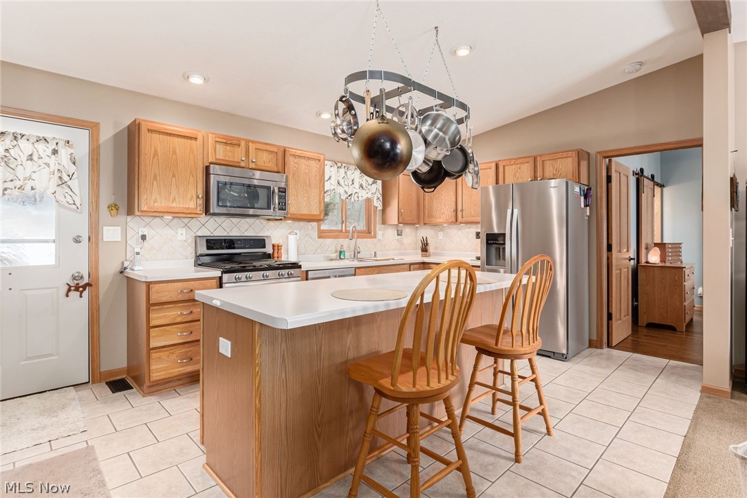 10135 North Morrison Road Dresden, OH 43821 - Photo 5 of 31