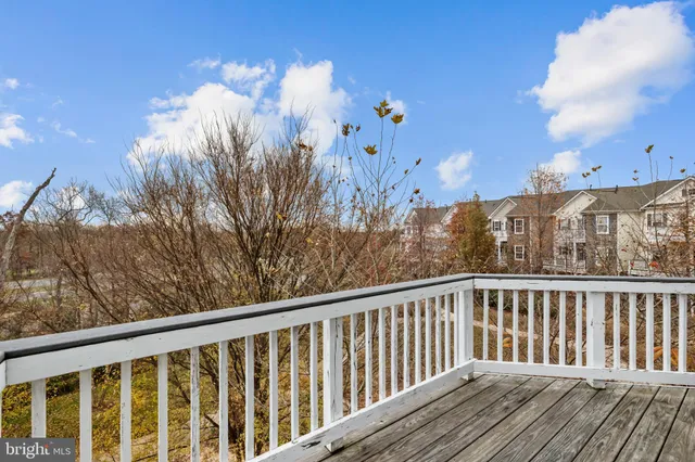 a view of a houses with sky view