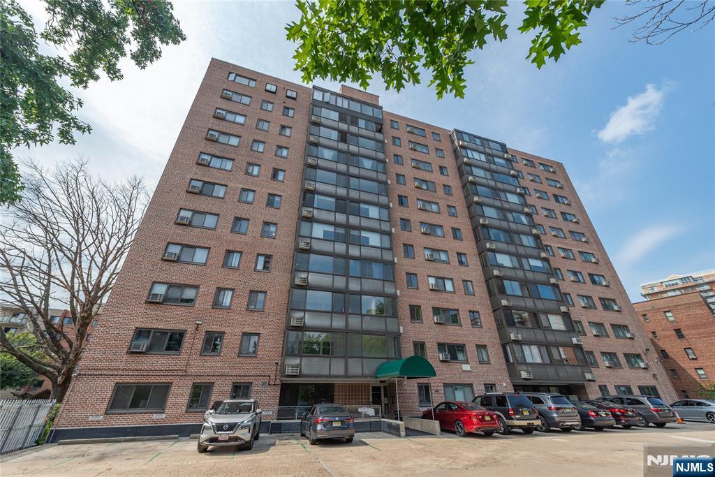 90 Prospect Avenue, Unit 10A Hackensack, NJ 07601 - Photo 33 of 35 a front view of a building