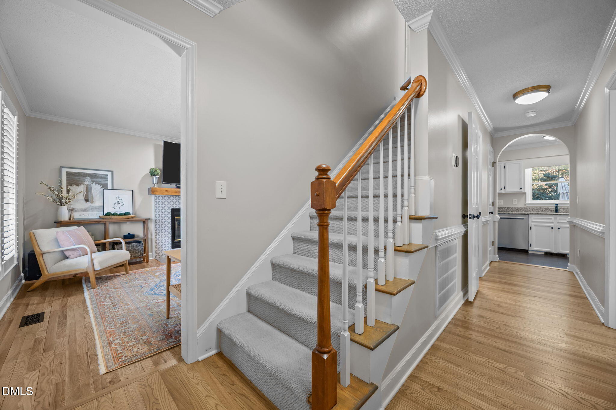 2124 Longwood Drive Raleigh, NC 27612 - Photo 8 of 53 26-web-or-mls-IMG_5132