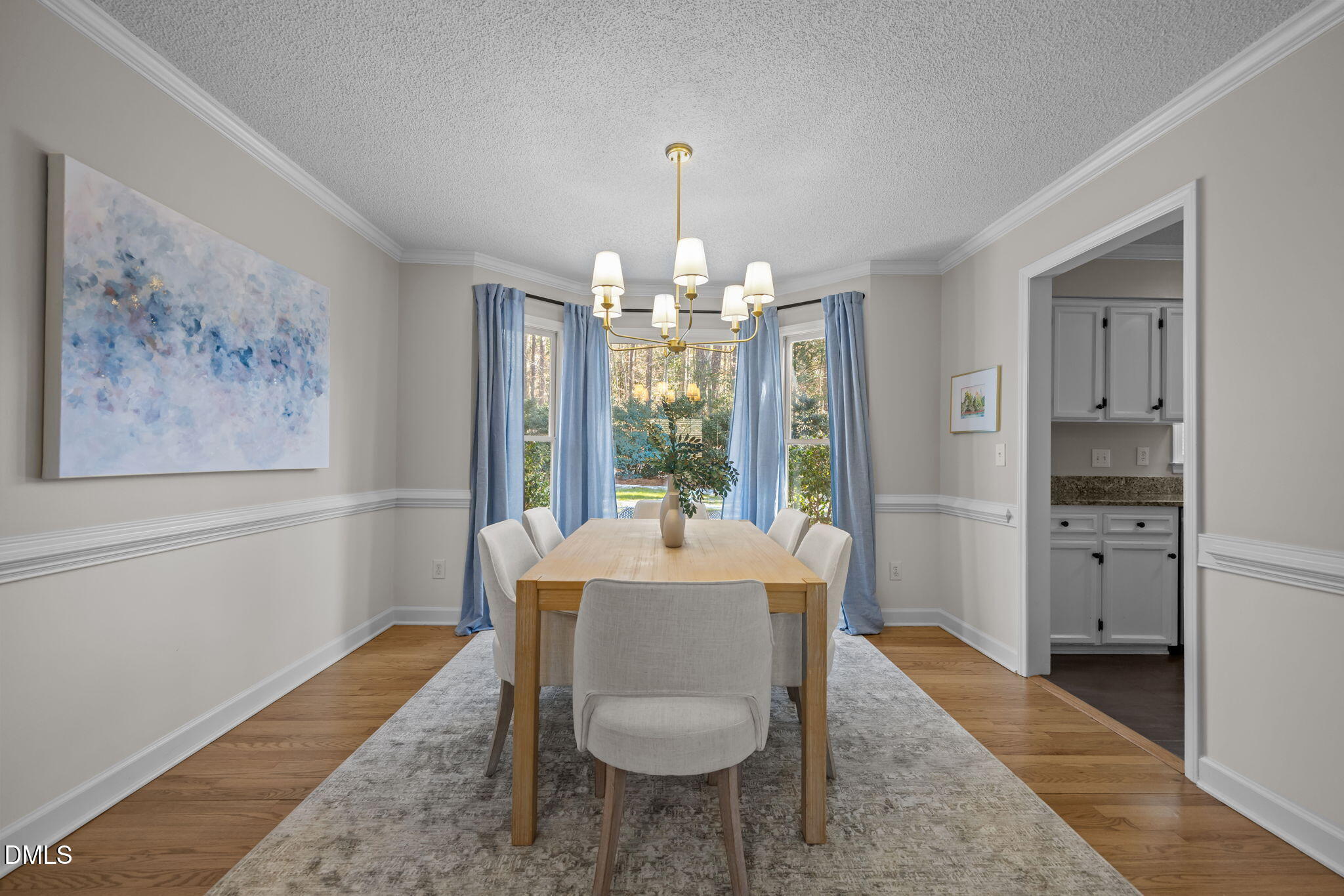 2124 Longwood Drive Raleigh, NC 27612 - Photo 15 of 53 31-web-or-mls-IMG_5147