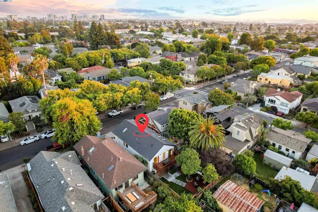$1,789,000 | 452 59th Street, Oakland, CA 94609