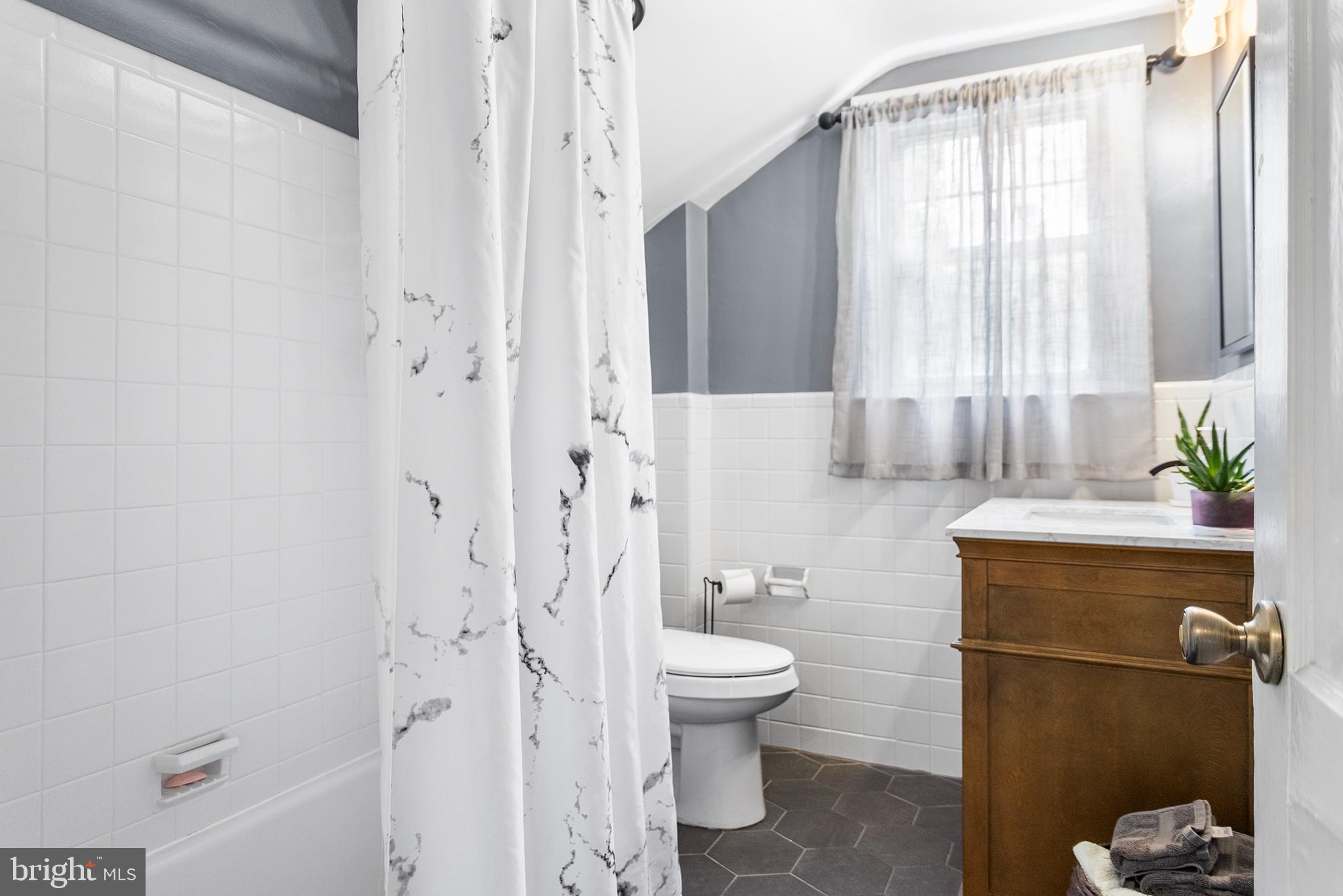 2437 Greenhill Road Lansdowne, PA 19050 - Photo 13 of 20 Gallery Image 13