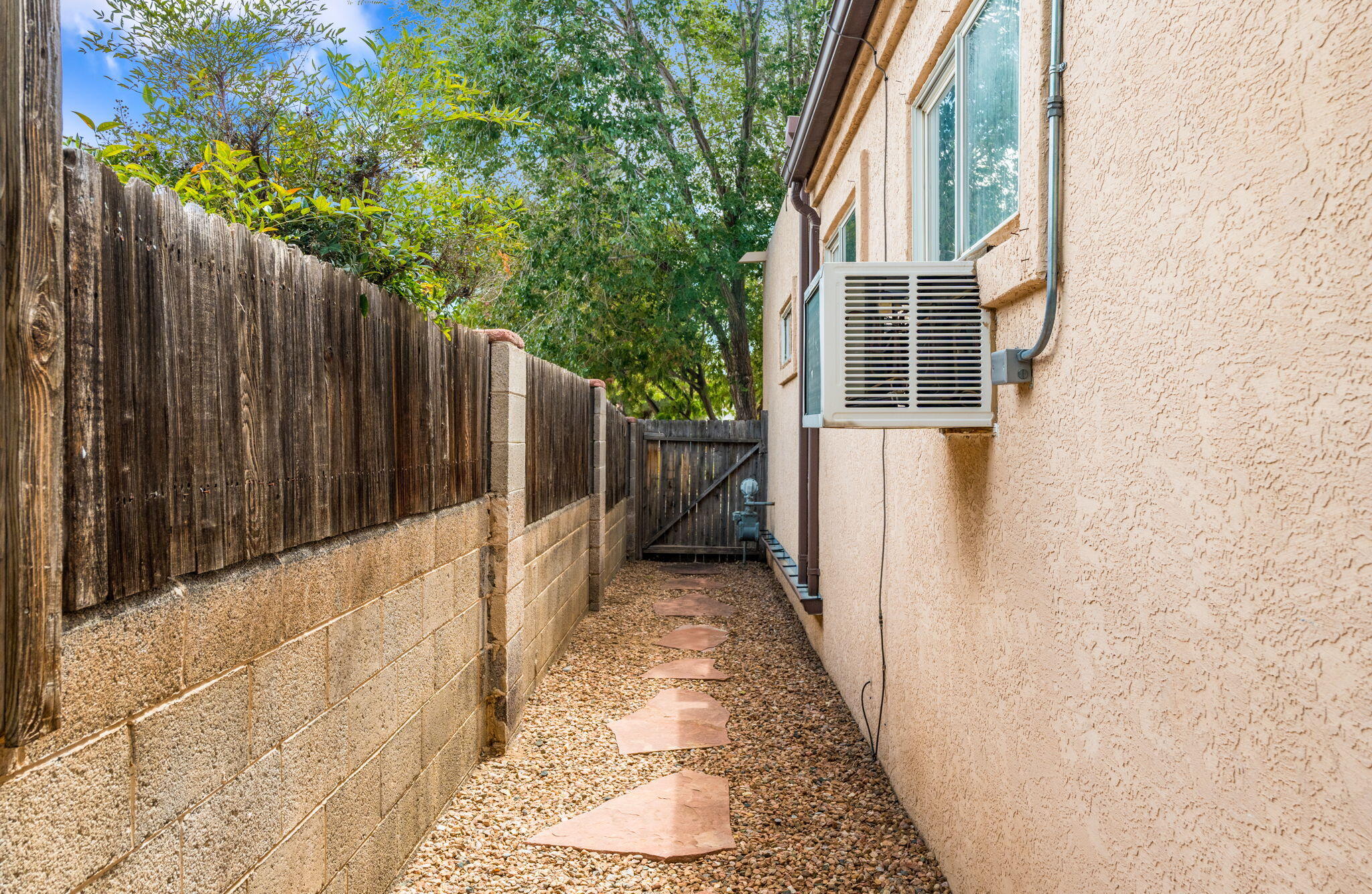 8909 Shoshone Road Northeast Albuquerque, NM 87111 - Photo 34 of 35 Gallery Image 34