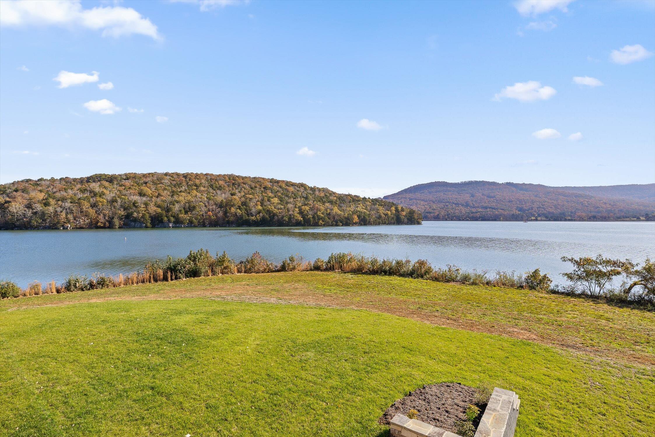 340 Edgewater Way Jasper, TN 37347 - Photo 12 of 63 49-Edgewater-48