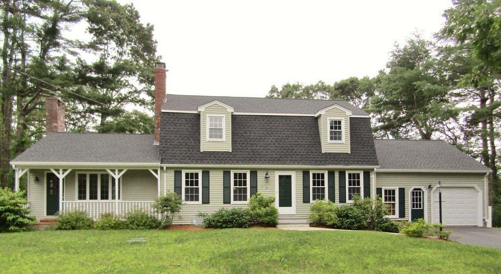 8 Ridge Road Walpole, MA 02081 - Photo 1 of 42 Gallery Image 1