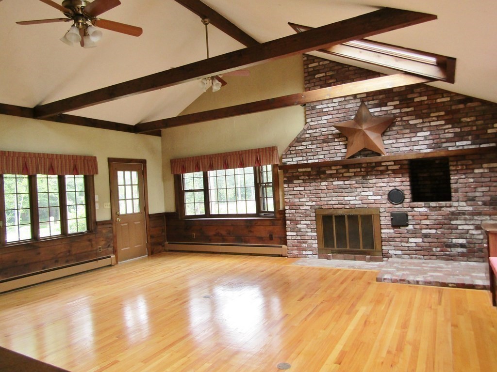 8 Ridge Road Walpole, MA 02081 - Photo 3 of 42 Gallery Image 3