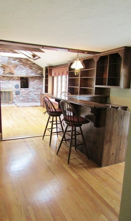 8 Ridge Road Walpole, MA 02081 - Photo 7 of 42 Gallery Image 7