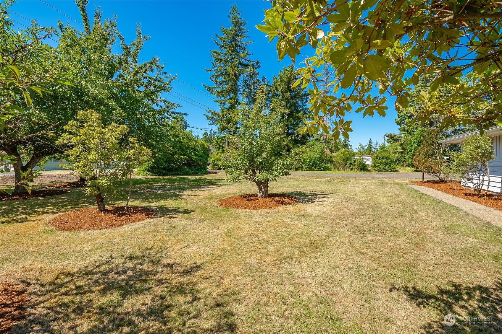 258 West King Tut Road Lynden, WA 98264 - Photo 2 of 34 Gallery Image 2