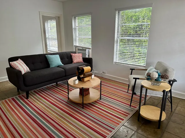 $2,600 | 361 South County Road, Unit 6, Palm Beach, FL 33480