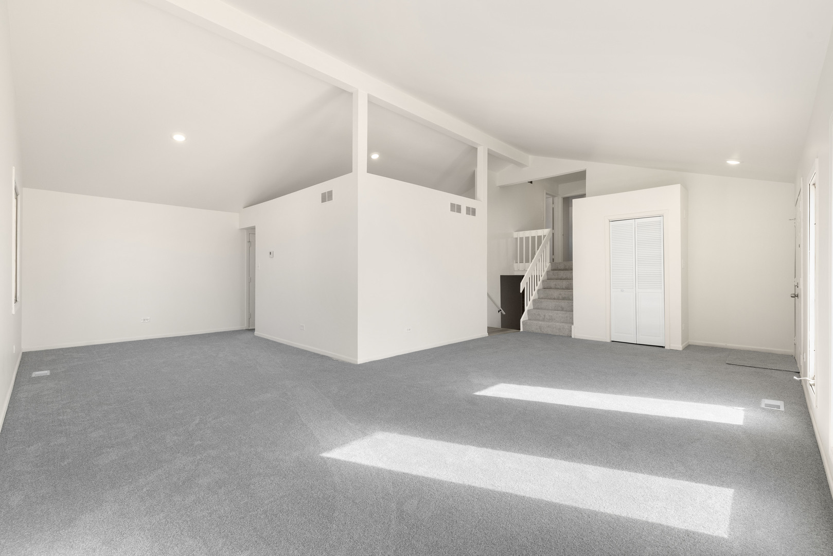 1173 Robert Lane Crete, IL 60417 - Photo 5 of 26