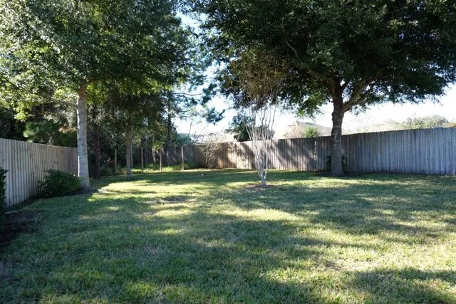 $2,050 | 96679 Commodore Point Drive, Yulee, FL 32097