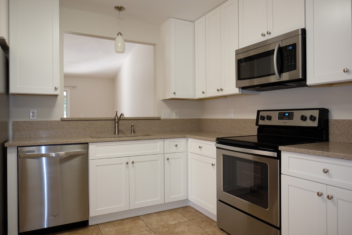 96679 Commodore Point Drive Yulee, FL 32097 - Photo 4 of 16