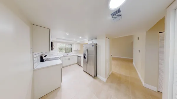 $2,950 | 3143 Kingswood Terrace, Boca Raton, FL 33431