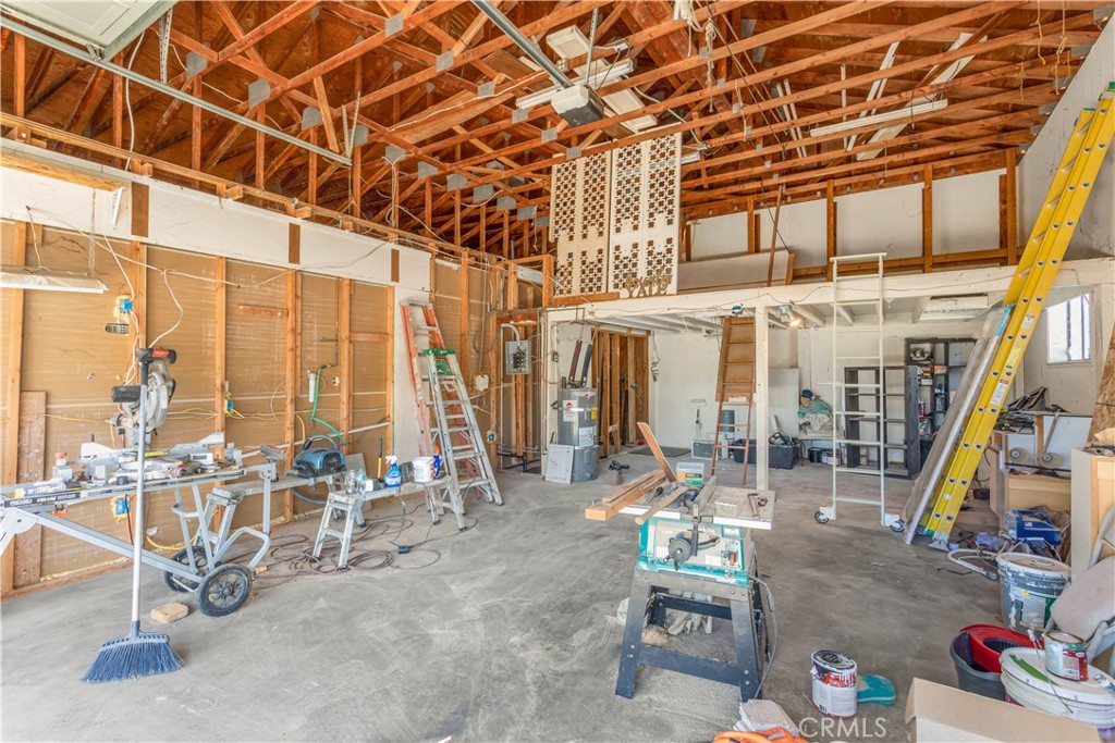 2311 Rose Road Fallbrook, CA 92028 - Photo 34 of 50 a building outdoor space with patio furniture