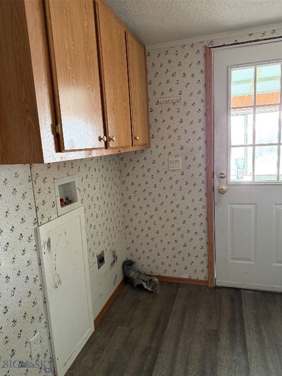 514 North Harrison Street Lima, MT 59739 - Photo 36 of 44 Laundry room and to back