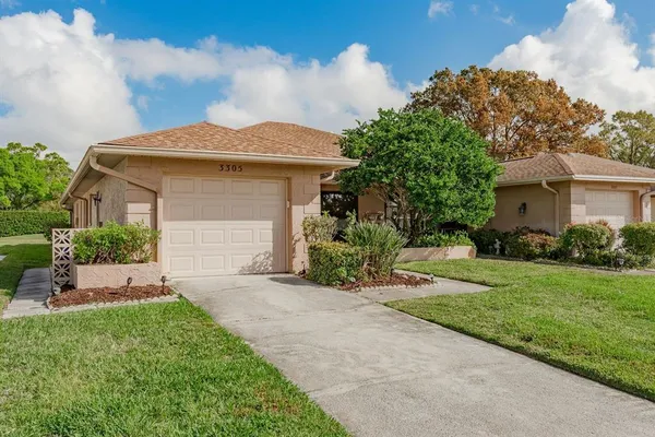 $359,900 | 3305 Gorse Court, Palm Harbor, FL 34684