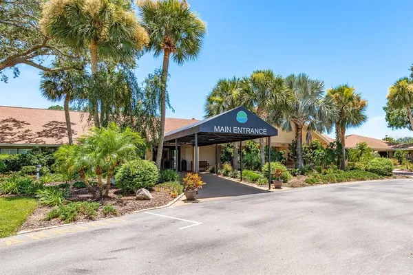 $359,900 | 3305 Gorse Court, Palm Harbor, FL 34684