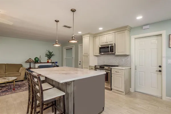 $359,900 | 3305 Gorse Court, Palm Harbor, FL 34684