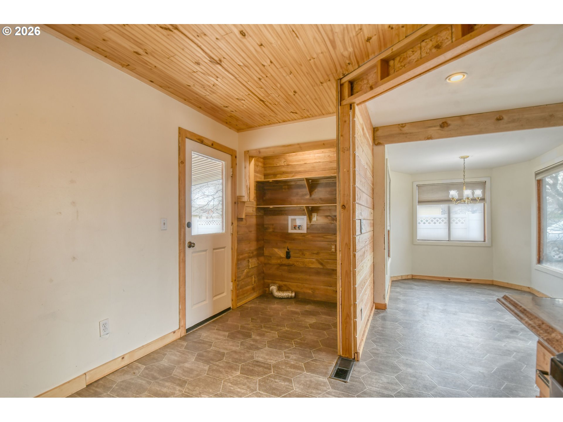 688 Southwest Cedar Street Pilot Rock, OR 97868 - Photo 13 of 33